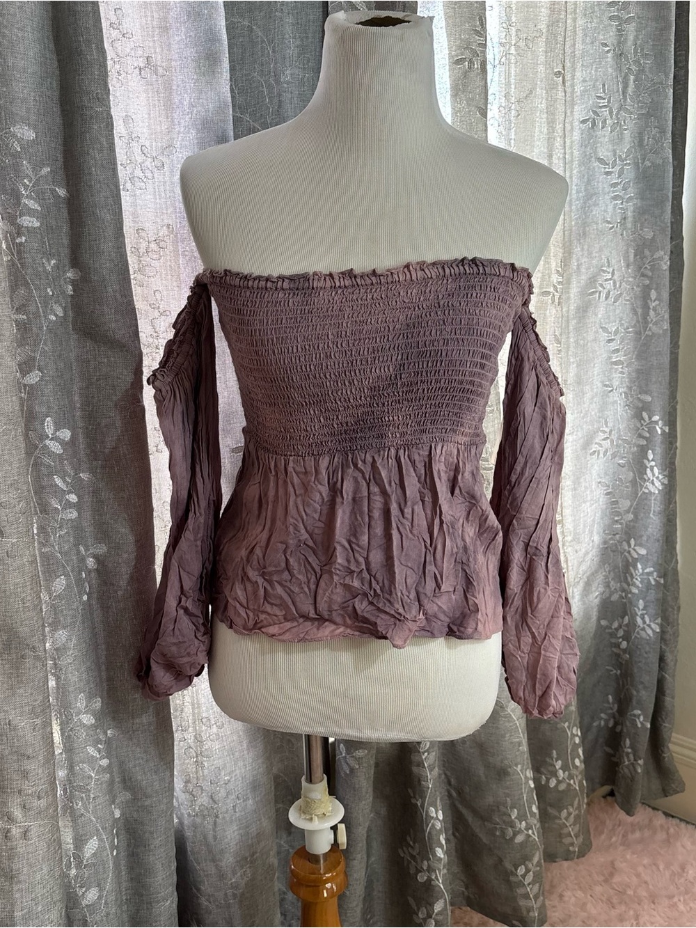 American Eagle Outfitters Dusty Mauve Off-Shoulder Smocked Crop Top